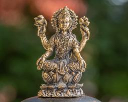 Brass Sitting Lakshmi Statue, 1.25 Inches Tall